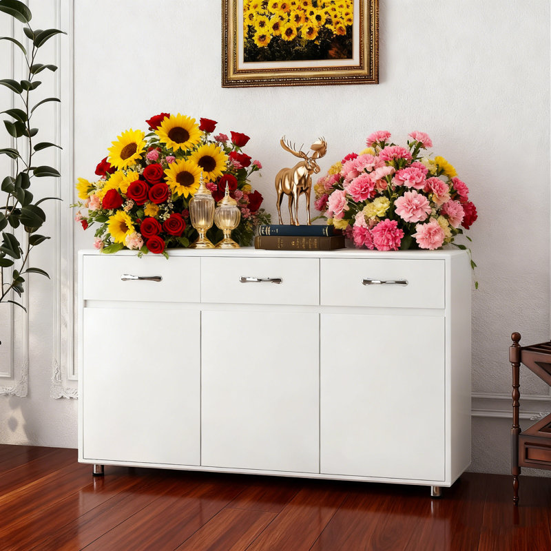 Buffet Three Doors, Blanc