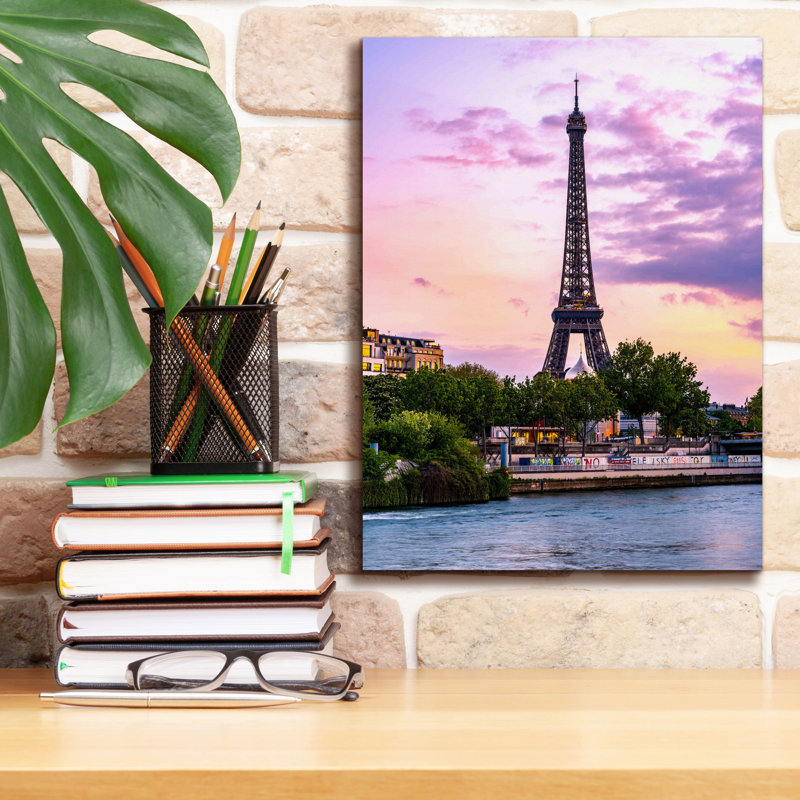 «Paris - Tour Eiffel Sunset» par Epic Portfolio, H 16 po x l 12 po x P 0,75 po