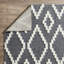Tapis d'intérieur bleu en polyester tissé à la machine Eliot-655639988