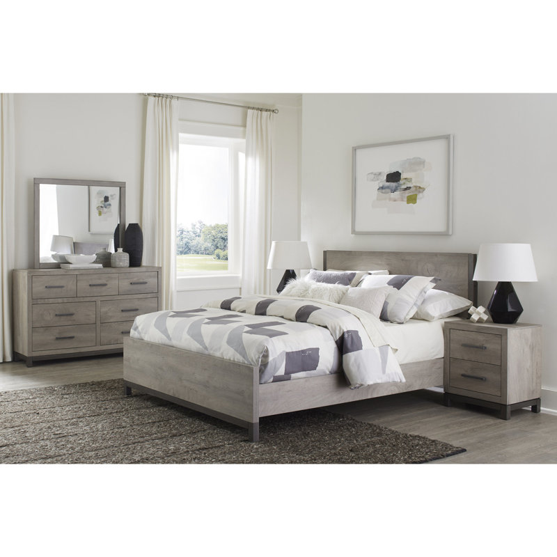 Izzaiah Bed