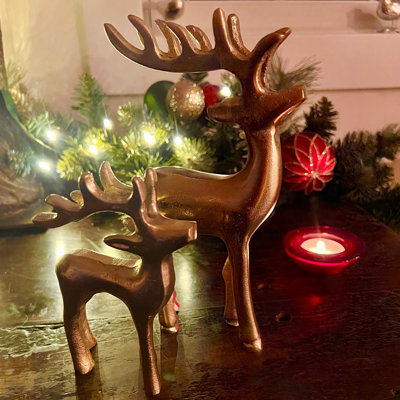 2 Piece Rustic Reindeer Figurines, 8.25 Inches