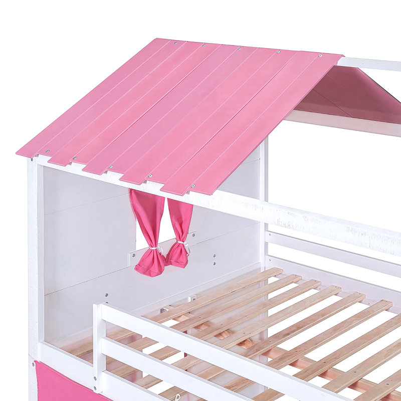 Lit superposé en bois avec élégantes fenêtres, rebords et tente, Lit double