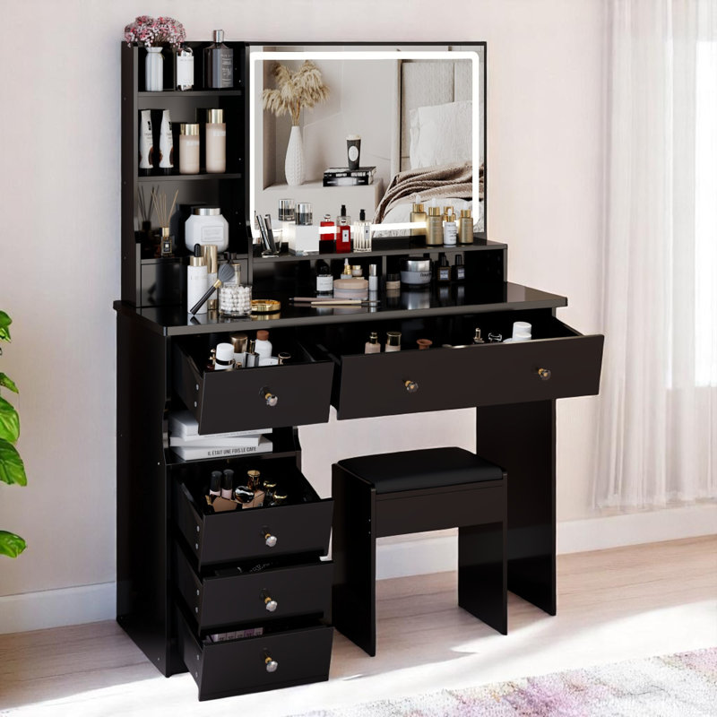 Coiffeuse de maquillage, Noir