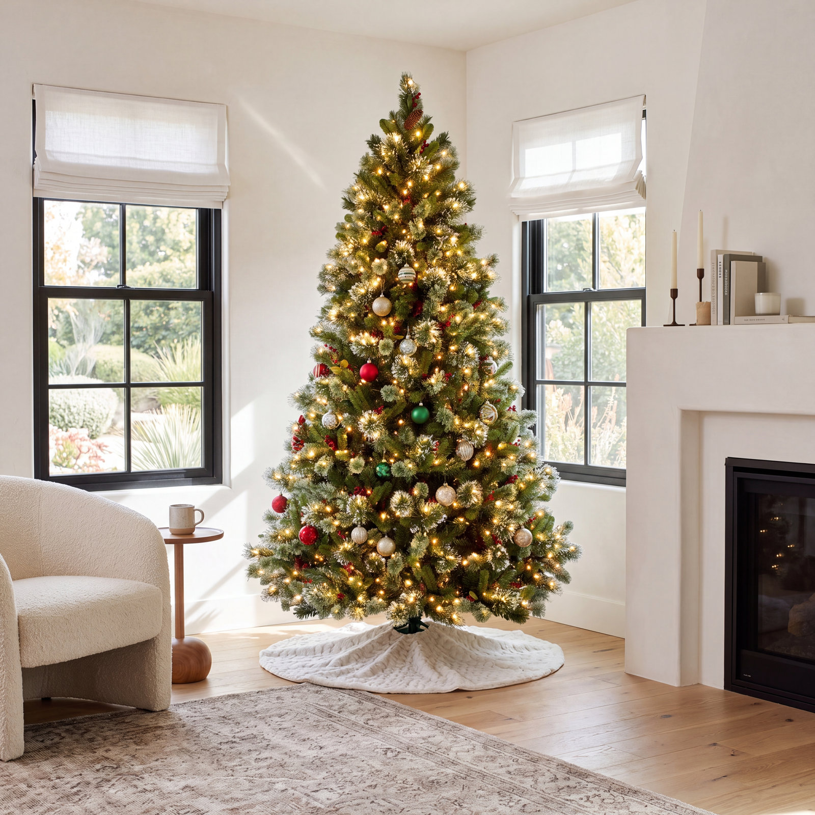 7.5' Pre-Lit Pine Christmas Tree