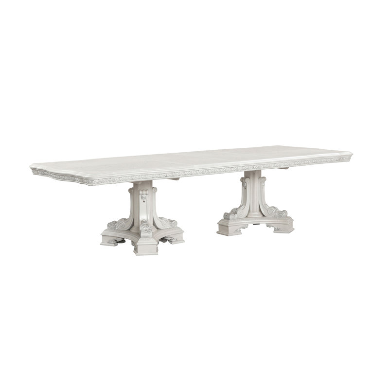 Table de salle à manger traditionnelle l 114 po, ivoire