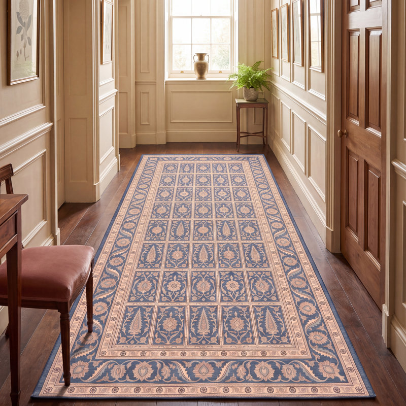 Tapis Harlowe traditionnel de style persan audacieux, bleu marine, ivoire, or, vert et rose, lavable en machine, antidérapant, à poils courts, pour l'intérieur et l'extérieur, adapté aux animaux domestiques, idéal pour le salon, la chambre, la salle à manger, l'entrée, le couloir ou le bureau.
