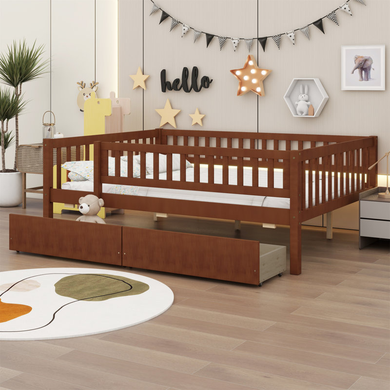 Kaelum Daybed, Full, Walnut