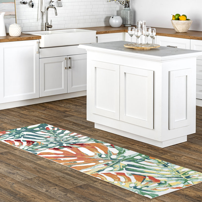 Pennsylvania Leaf Green/Orange Indoor/Outdoor Rug, Runner 2'6" x 8'