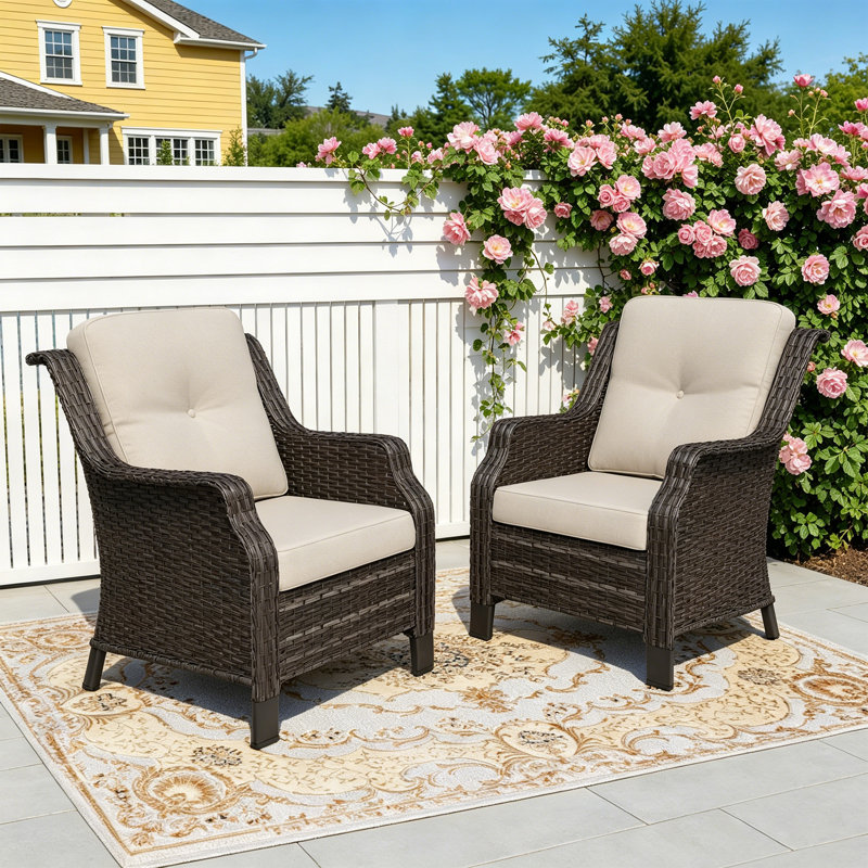 Chaise longue d'extérieur en osier avec coussins Winningham (ensemble de 2), Beige