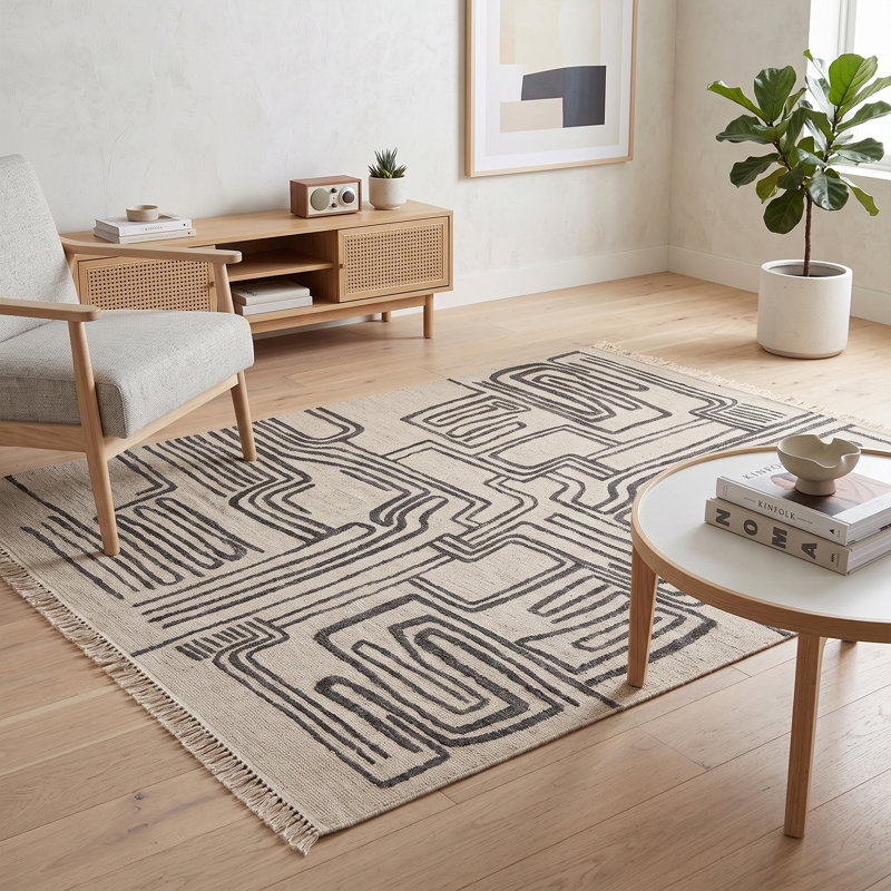 Modern Abstract Labyrinth Low Pile Rug