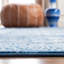 Tapis ikat bleu marine / crème Martha Stewart-39125296