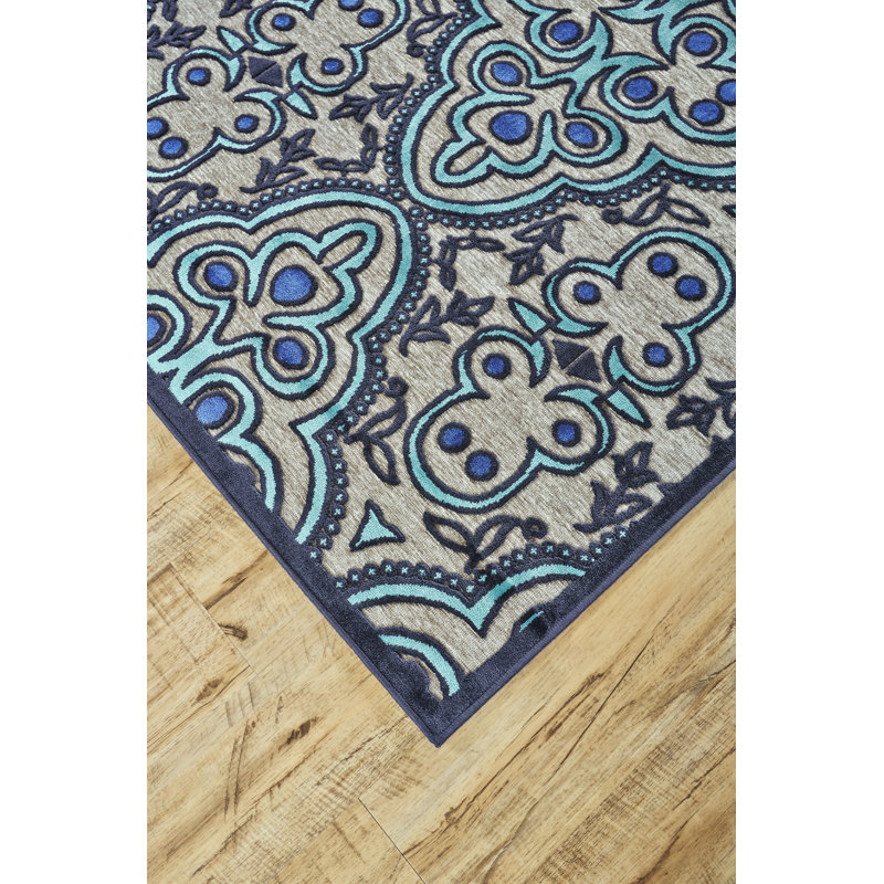 Avah Ikat Indoor Rug, Rectangle 7'6" x 10'6"