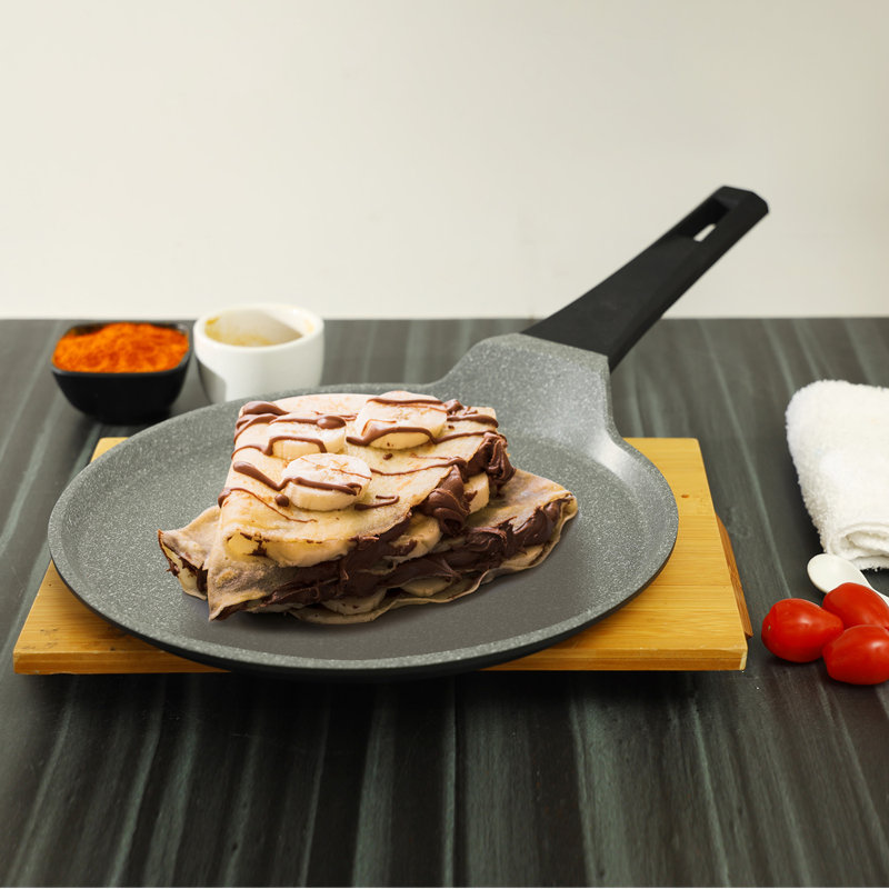 ROYALFORD Non-Stick Crepe Pan Crepe Tawa - Induction Pan with Marble Non-Stick Coating - Die-Cast Aluminium Build – Ideal for Crepe Chapatti Pancakes Omelettes Flatbreads Fried Eggs Tortilla