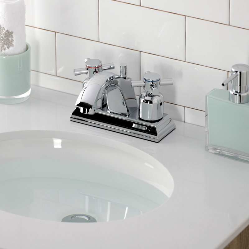 Robinet pour salle de bain avec ensemble de drain central à Concord, Chrome poli