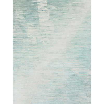 Hand Knotted Area Rug in White And Green