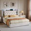 Bed-572382693-572382695