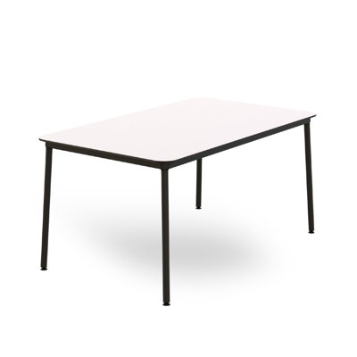 Hub Dining Table