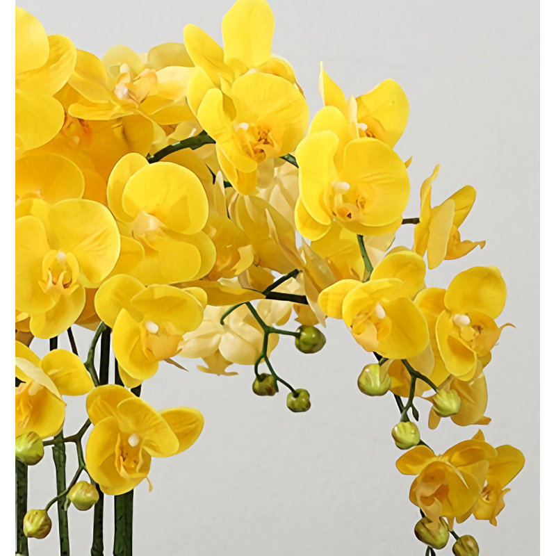 Décoration d'arrangement floral simulé