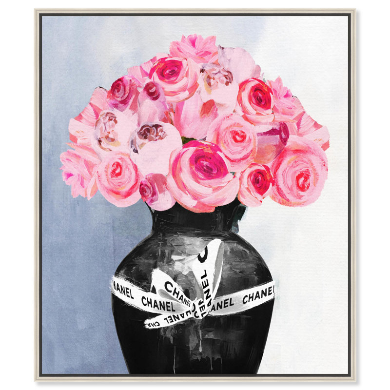 Art mural sur toile Black Vase Full Scent, H 16 po x l 11 po, Cadre argenté