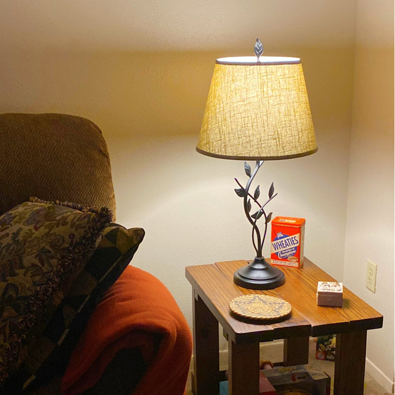 Ambrocio Metal Table Lamp