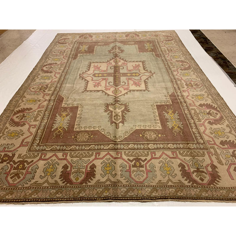 Tapis 9 pi x 12 pi Anatolian