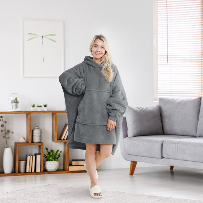 Avlona Hand Woven Throw Blanket, Grey