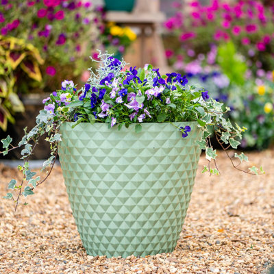 Cassarah Pot Planter