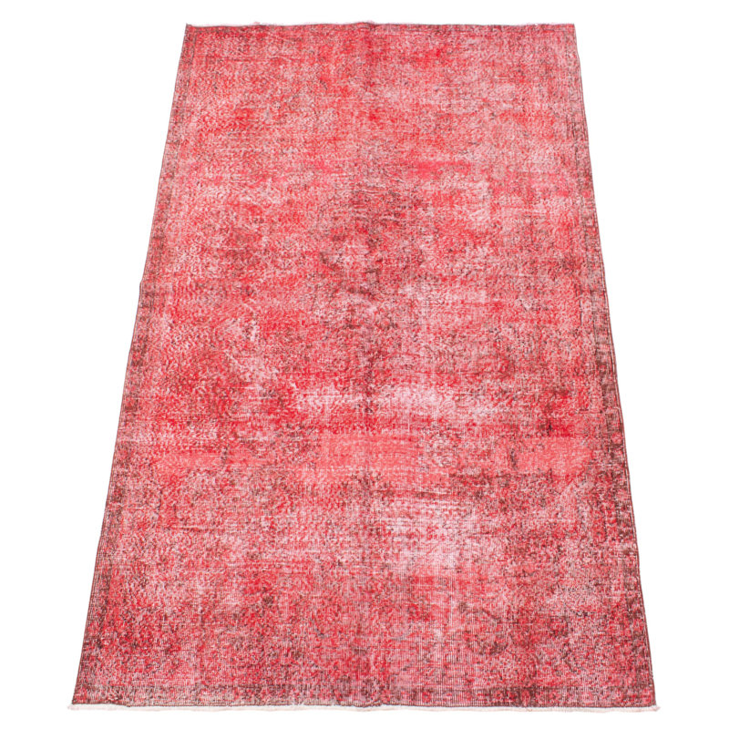 Tapis rouge foncé à transition de couleur 5 pi 1 po x 9 pi 5 po