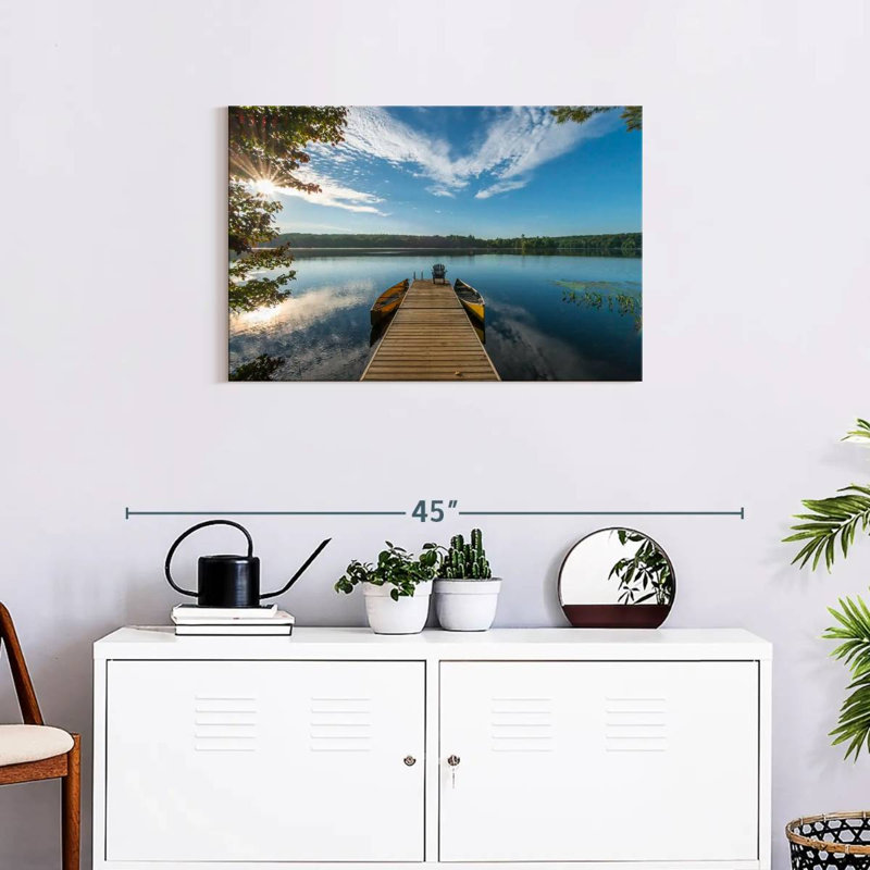 Dock on placid lake Aletra, H 20 po x l 30 po