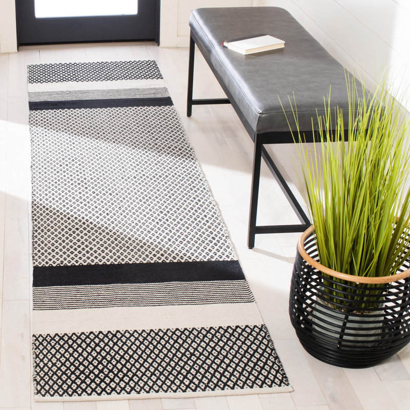 Amoy Flatweave Cotton Geometric Area Rug, Runner 2'3" x 9'