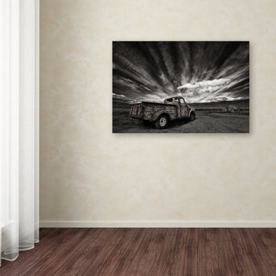 « old truck », reproduction de photo sur toile tendue