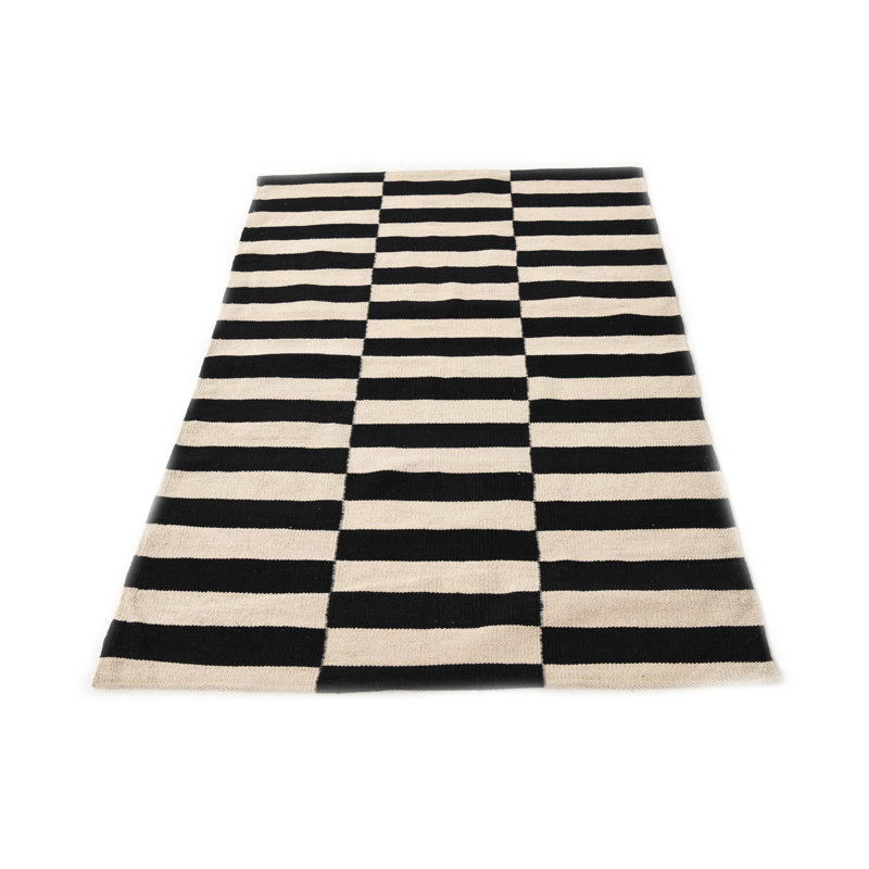 Orta Black and White Rug