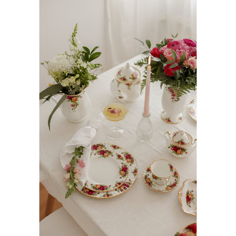 Royal Albert Old Country Roses 20 Piece Dinnerware Set, White:  Dinner Plates Rose: Dinnerware Sets