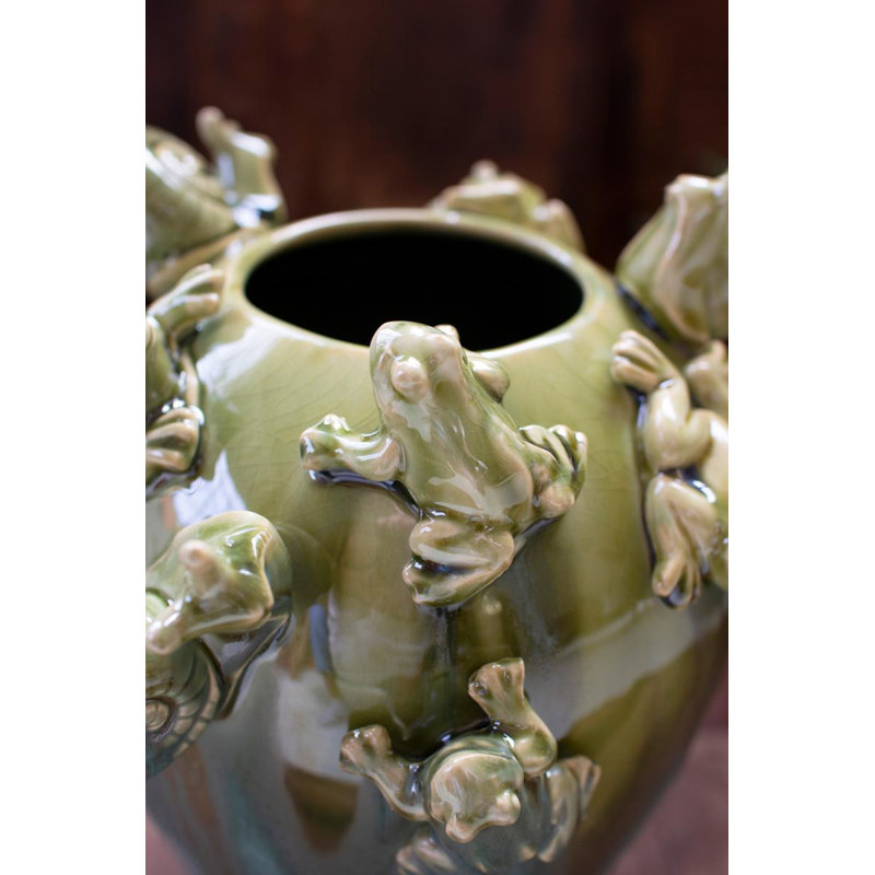 Vase en céramique et grenouilles en céramique