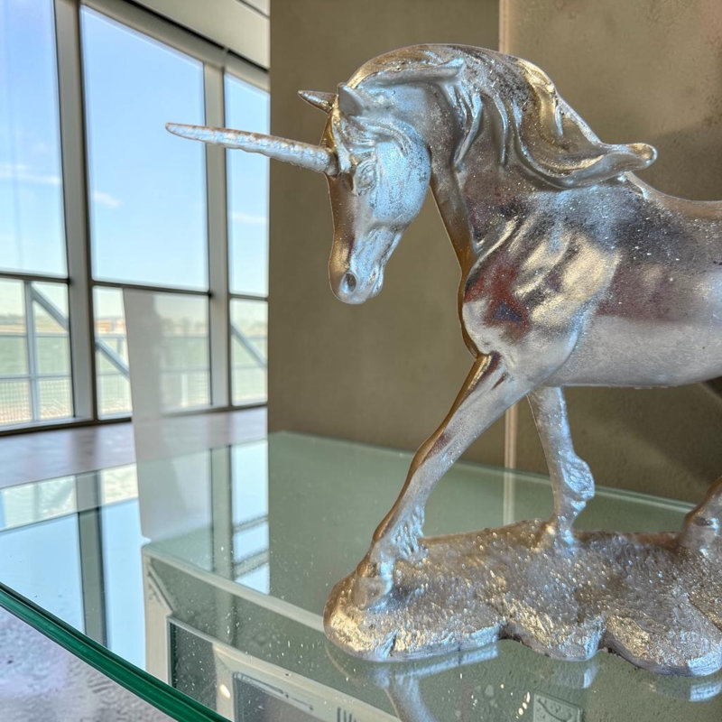 Fantasy & Sci-Fi Statue