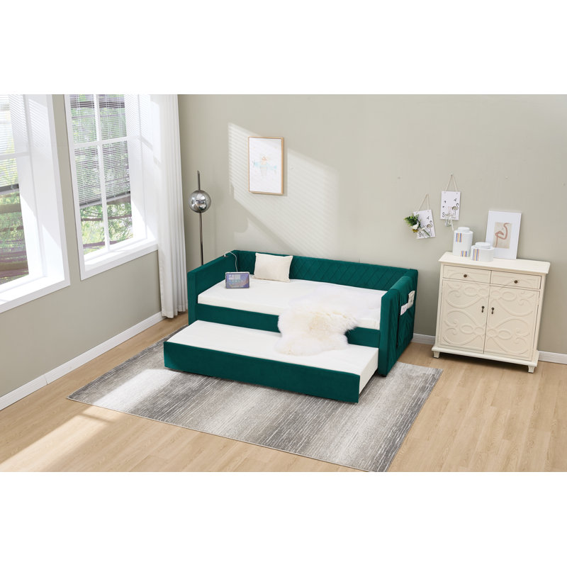 Twin Daybed with Trundle, Green