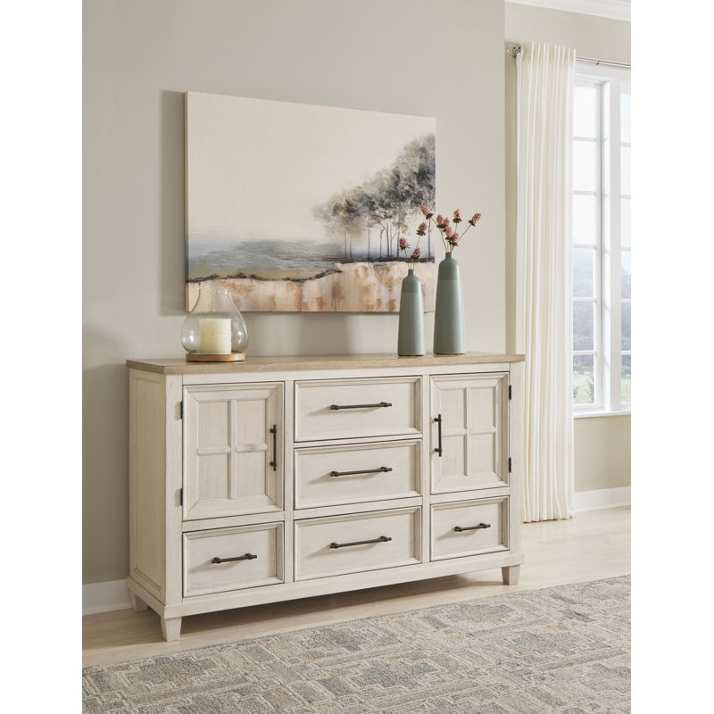 Pascalle Dresser