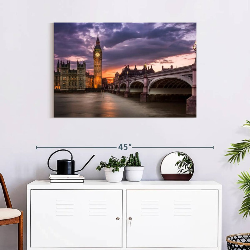 Nicci Westminster Dusk, 24" H x 36" W