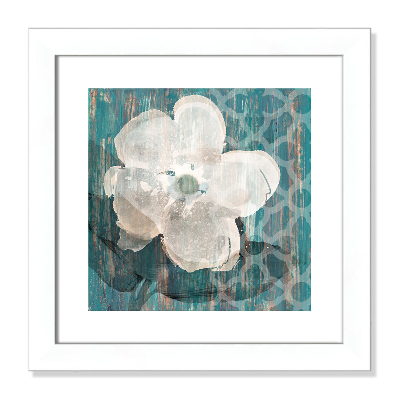 Crème de fleur - peinture encadrée, Cadre blanc, H 18,5 po x l 18,5 po x P 1,25 po