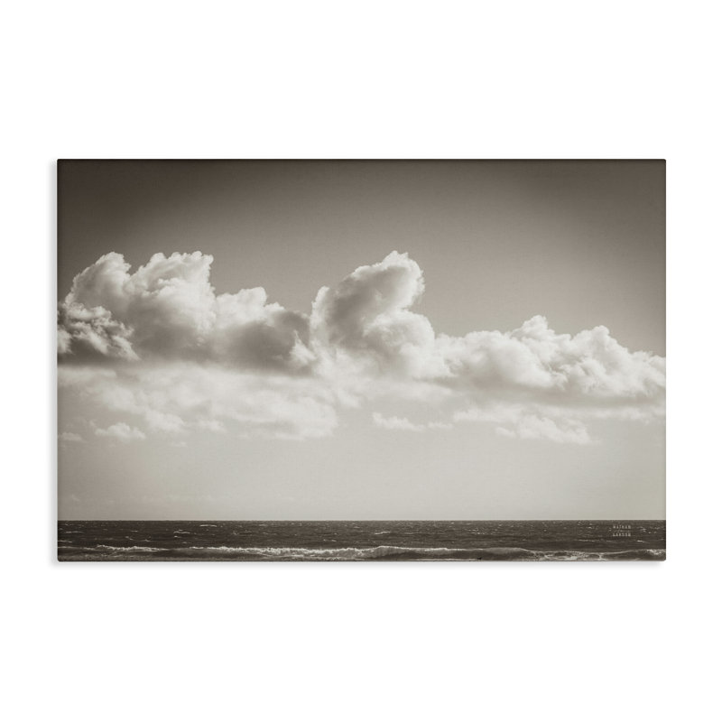  «Clouds over Venice Beach» par Nathan Larson, H 24 po x l 36 po