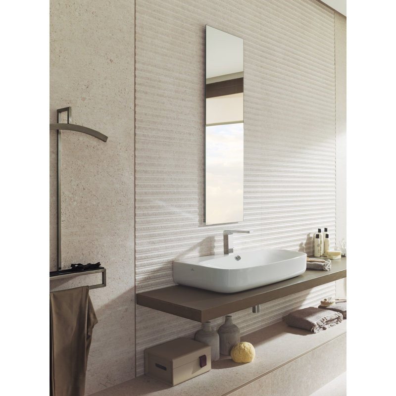 Smart Line Flat Beveled Wall Mirror
