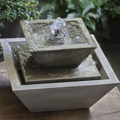 Fontaine de terrasse de jardin en béton Kenzo