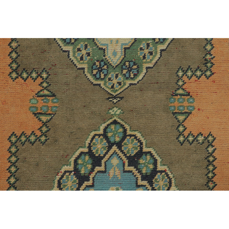 Vintage 20Th Century Turkish Runner With Bold Medallions - Rug & Kilim