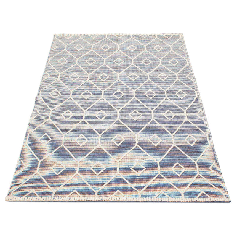 Tapis bleu marine Sienna 4 pi 11 po x 8 pi 0 po