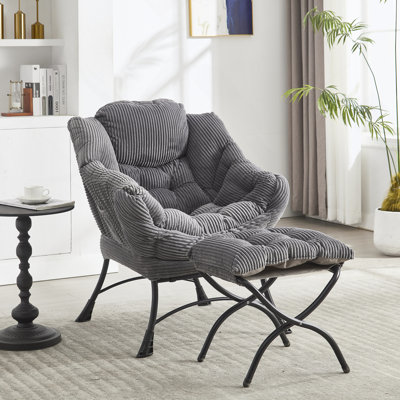 Chaise d'appoint moderne, douce et confortable avec repose-pieds, accoudoirs et poche latérale pour petits espaces
