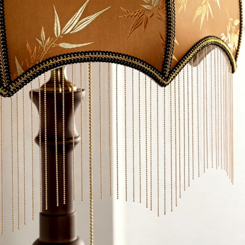 Brun + or + tissus brun noisette + lampes sur pied de forme libre en bois massif