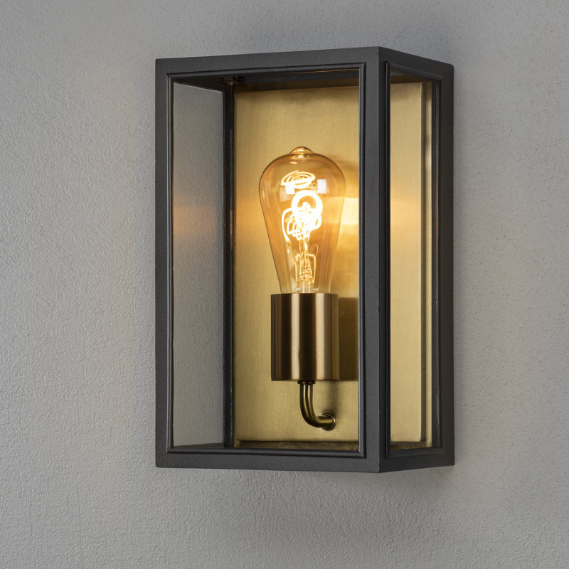 Carpi Modern Outdoor Wall Light Flush Mount, 30 cm H x 18 cm W x 13.5 cm D, Black