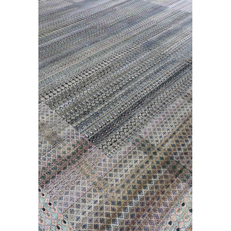 Silk Treasures Geometric Area Rug in Gray