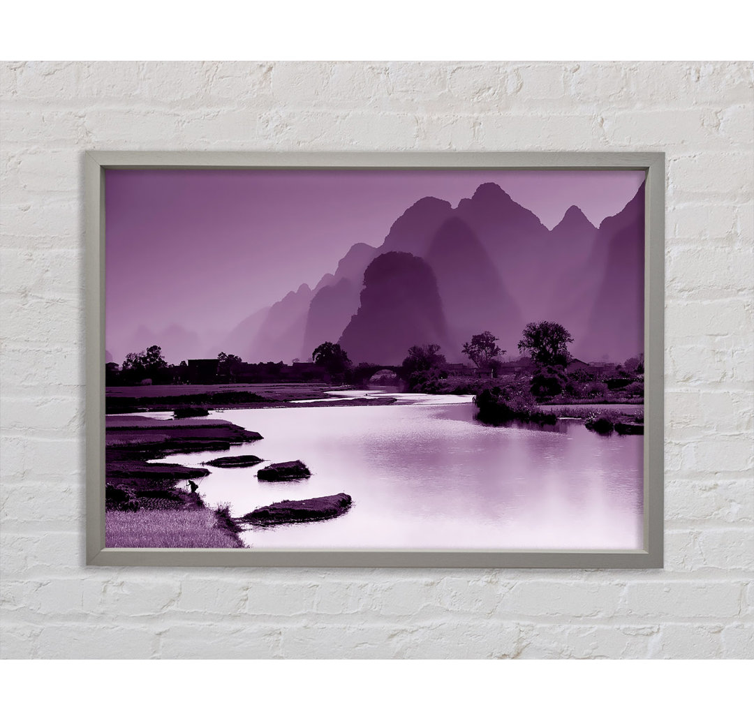 Mauve Mountain Lake Gerahmter Druck