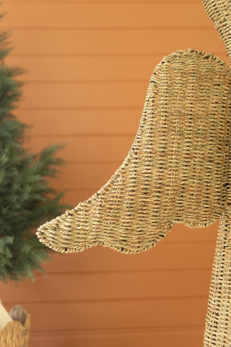 2-Piece Seagrass Angel Sculpture